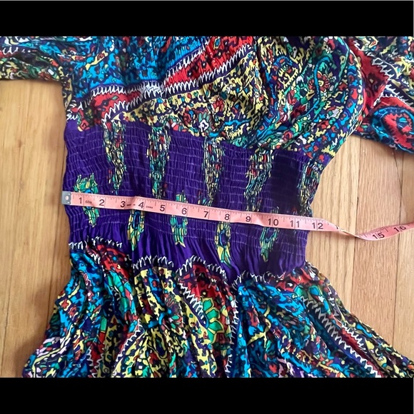 60s Vintage Hostess Set in Purple Paisley w Shirred Waist - Picture 11 of 13